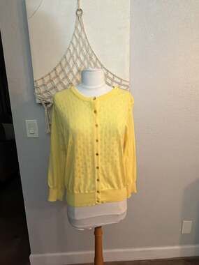 Spense Knits Yellow Polka Dot Pattern Crew Neck Cardigan